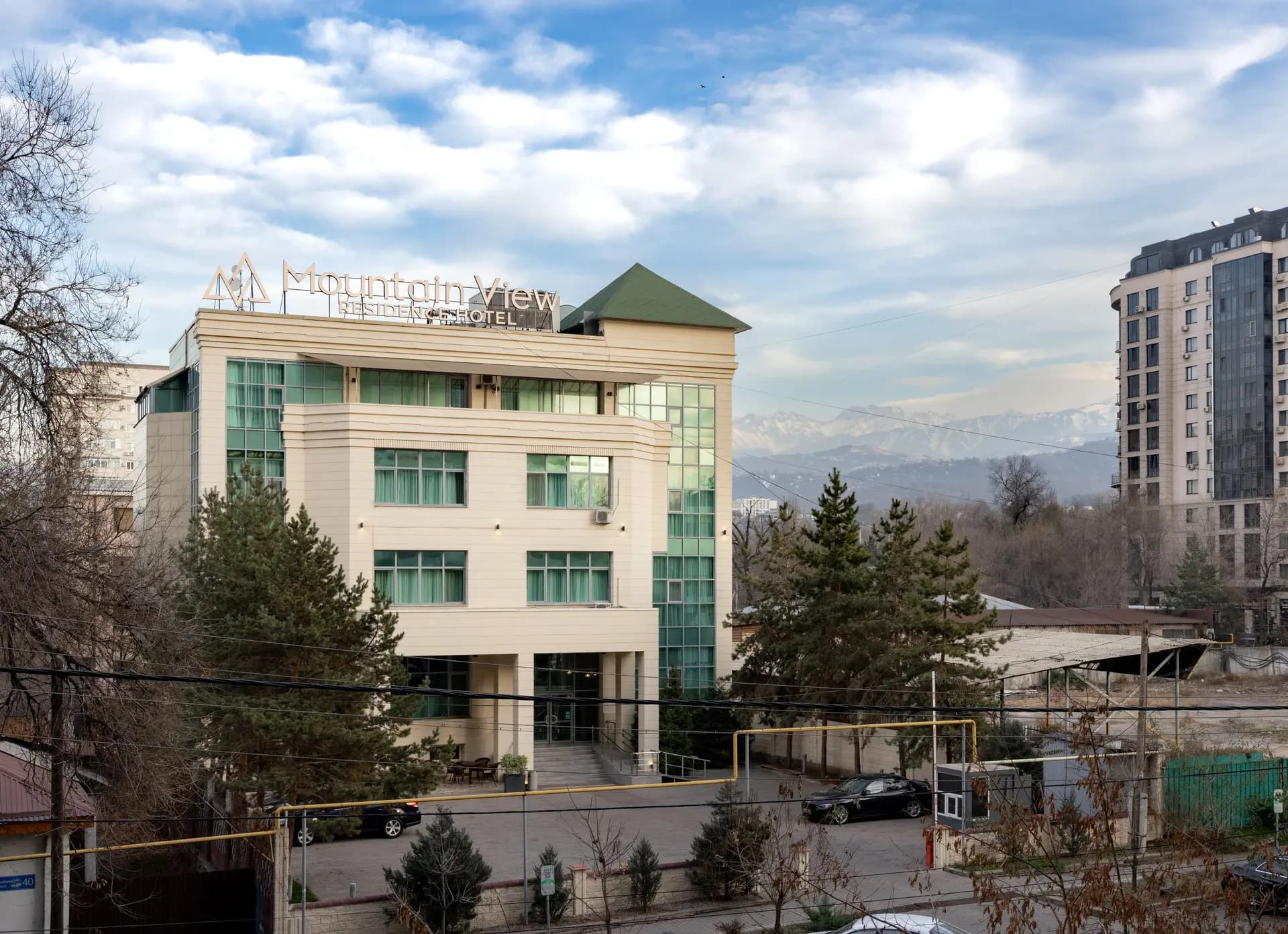 Удобное расположение